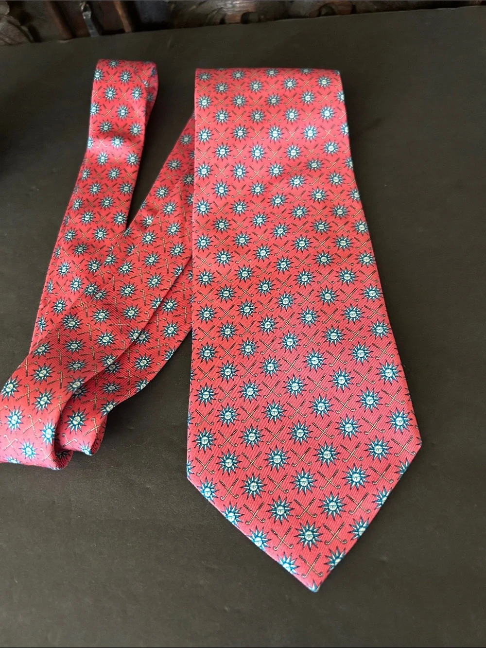 Classic Men's Red Patterned Silk Tie